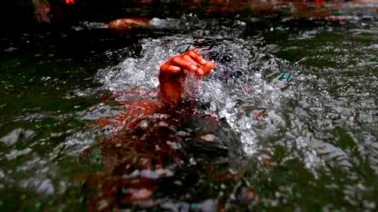 Nearly 50 killed when wooden boat capsizes in Congo