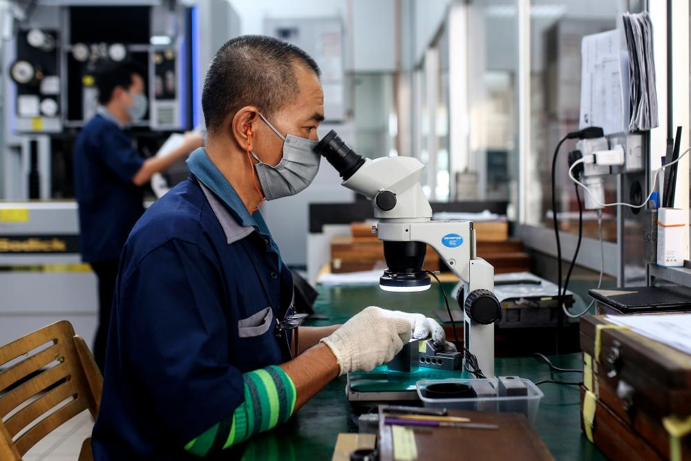 Need to address technical, soft skills issue in job market