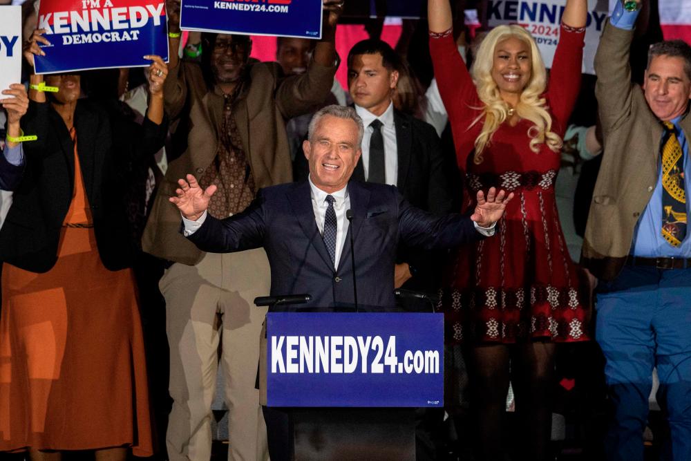 Nephew of slain US president Kennedy announces presidential bid Nephew of slain US president Kennedy announces presidential bid