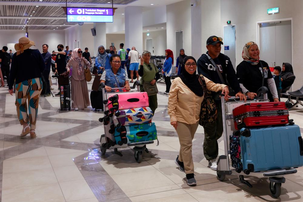 New terminal at Sultan Ismail Petra Airport begins operations today New terminal at Sultan Ismail Petra Airport begins operations today