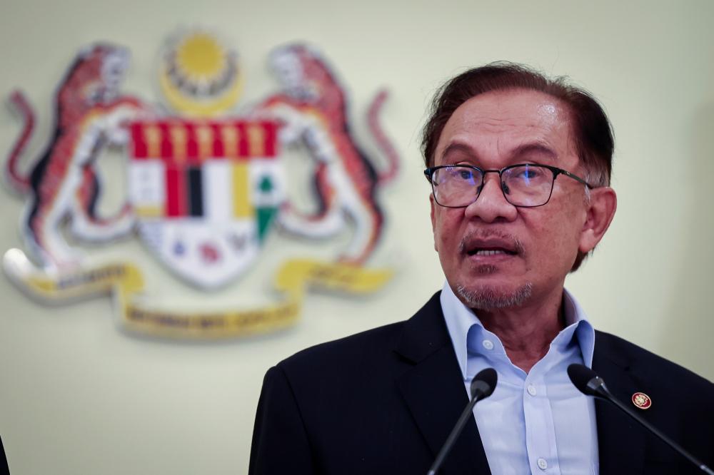 No conflict of interest for govt in royal pardon application for Najib by Umno: Anwar