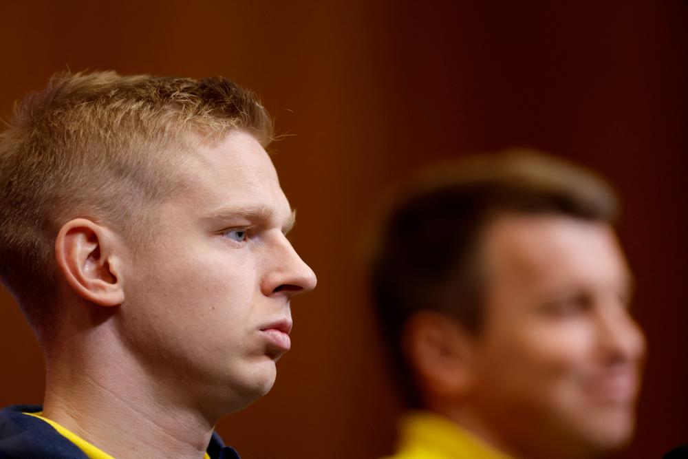 ‘No friends on pitch’ for Ukraine’s Zinchenko against England ‘No friends on pitch’ for Ukraine’s Zinchenko against England