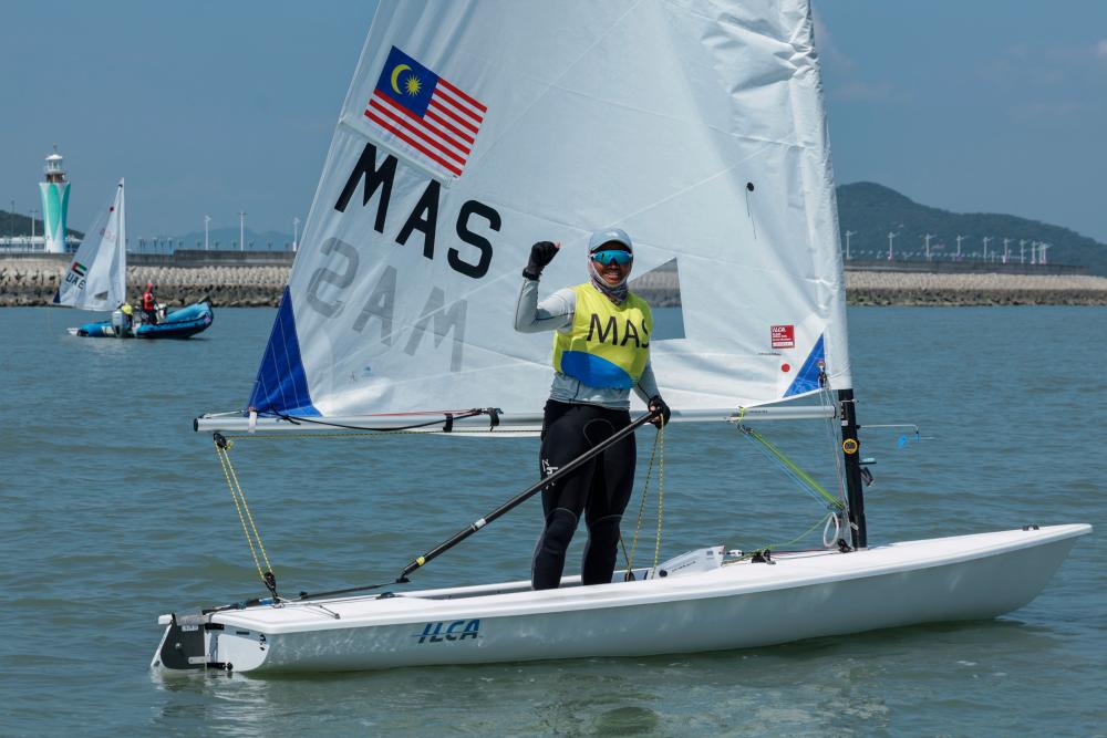 Nur Shazrin's parents glad to see sacrifices pay off with Hangzhou gold