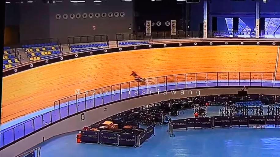 OCM awaits full report from NSI on Azizulhasni’s condition after crash OCM awaits full report from NSI on Azizulhasni’s condition after crash