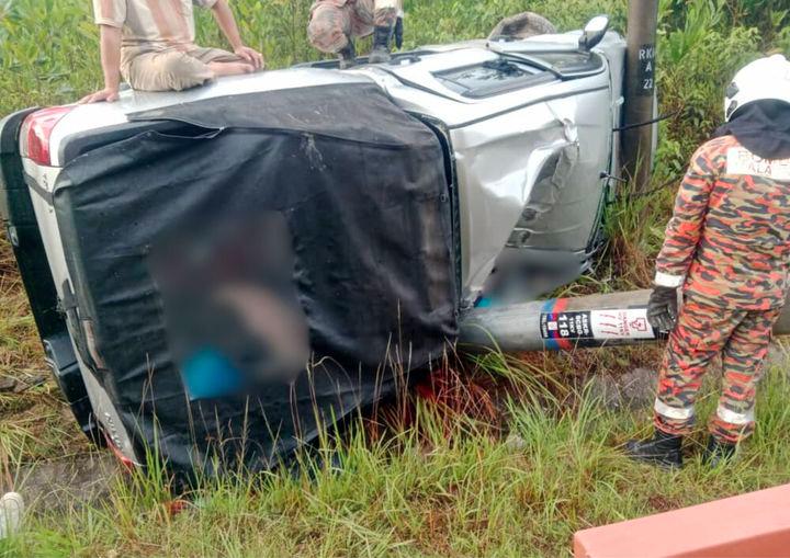 One killed, four injured after vehicle hits power pole One killed, four injured after vehicle hits power pole