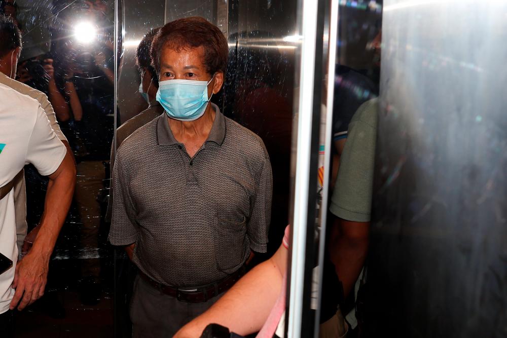 Operasi tangkap anjing liar: Lelaki warga emas didakwa halang tugas penjawat awam Operasi tangkap anjing liar: Lelaki warga emas didakwa halang tugas penjawat awam