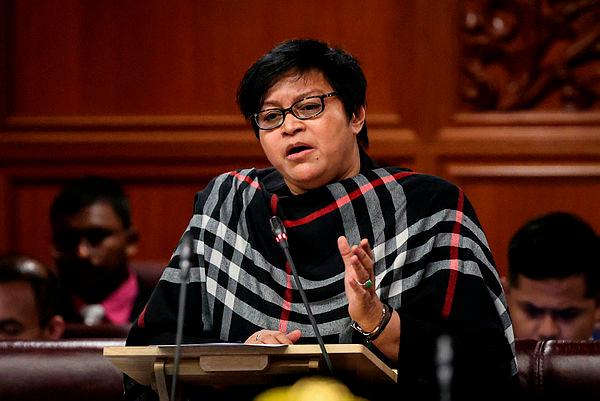 Opposition MP support for PM does not violate Anti-Party Hopping Act - Azalina 