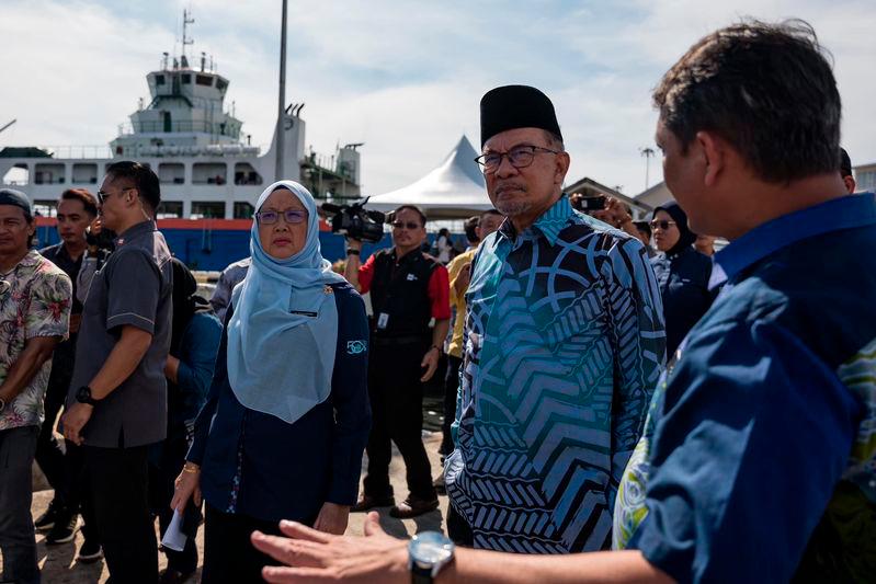 PM Anwar calls for Labuan ferry terminal revamp, revive development PM Anwar calls for Labuan ferry terminal revamp, revive development
