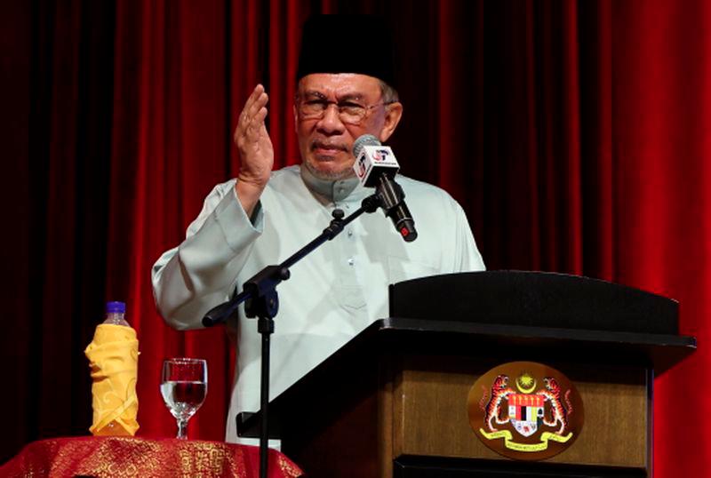 PM: Flood mitigation, hardcore poverty eradication projects must be expedited