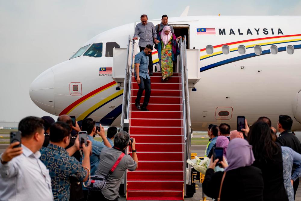 PM arrives home after leading M’sian delegation to UNGA PM arrives home after leading M’sian delegation to UNGA