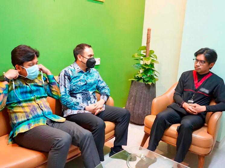 PM doakan Faisal Halim segera sembuh dan kembali teruskan perjuangan bola sepak