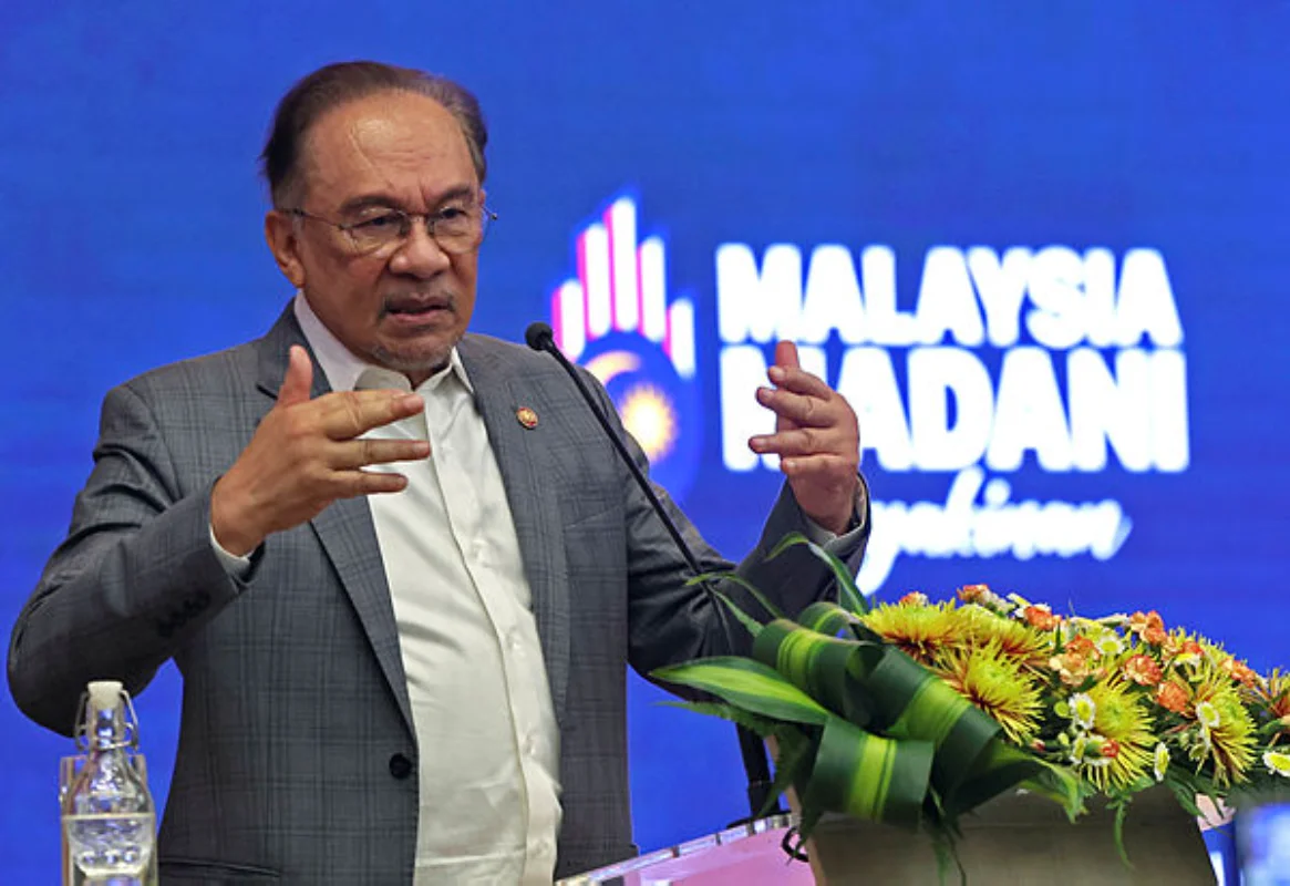 PTJ02_15102025_PM_MOF_t68ef128e_m600_xd9707a1b Unity government’s reforms strengthen Malaysia’s fiscal health