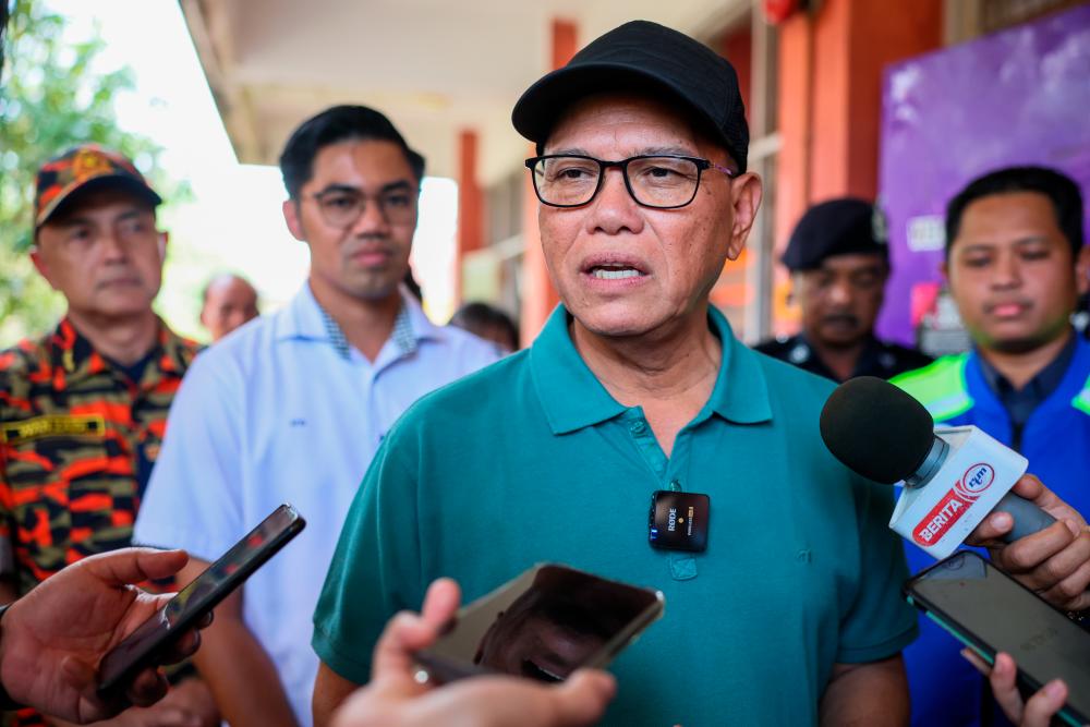 Pahang to channel cash aid to households affected by floods: MB