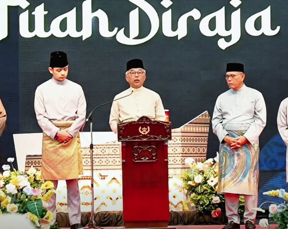 Pahang_Sultan_renames_UnIPSAS_as_Malaysia_s_first_Quran_university Pahang Sultan renames UnIPSAS as Malaysia's first Quran university