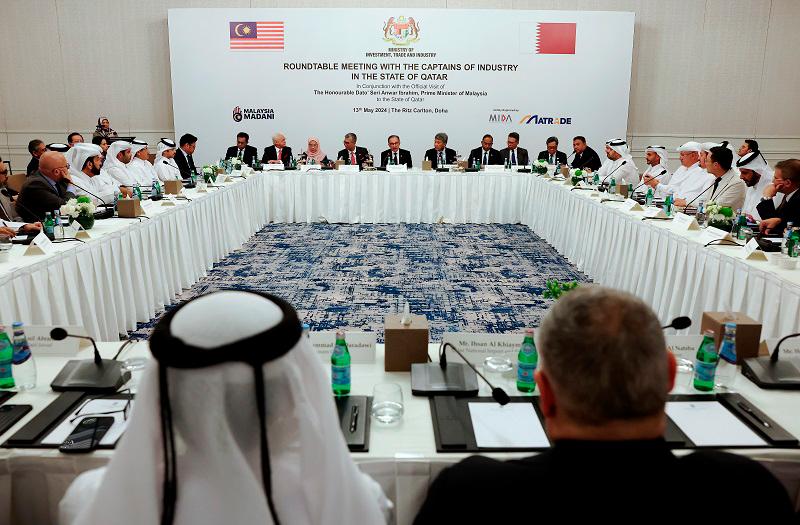 Pemimpin utama industri Qatar hadiri mesyuarat meja bulat dengan PM Anwar