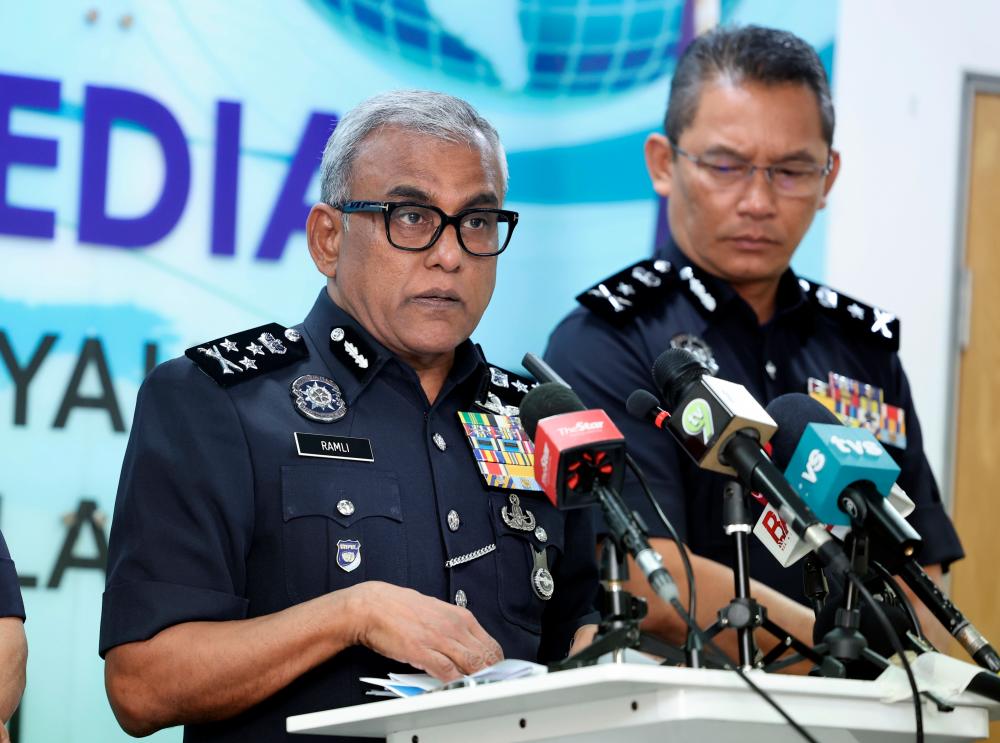 Phone scam: Seven arrested in Japanese version Phone scam: Seven arrested in Japanese version