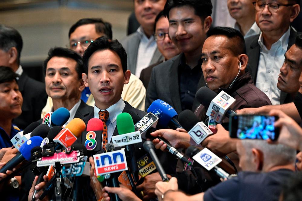 Pita dikenakan perintah penggantungan sebagai MP: Mahkamah Perlembagan Thailand Pita dikenakan perintah penggantungan sebagai MP: Mahkamah Perlembagan Thailand