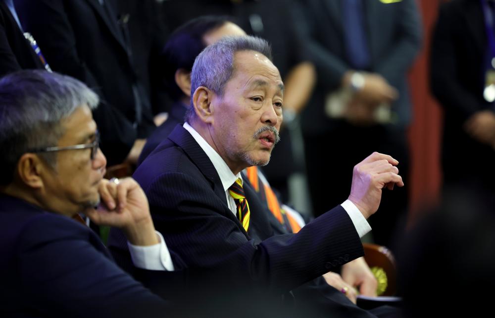 Placement of 1,108 new teachers a good start- Sarawak Education Minister Placement of 1,108 new teachers a good start- Sarawak Education Minister