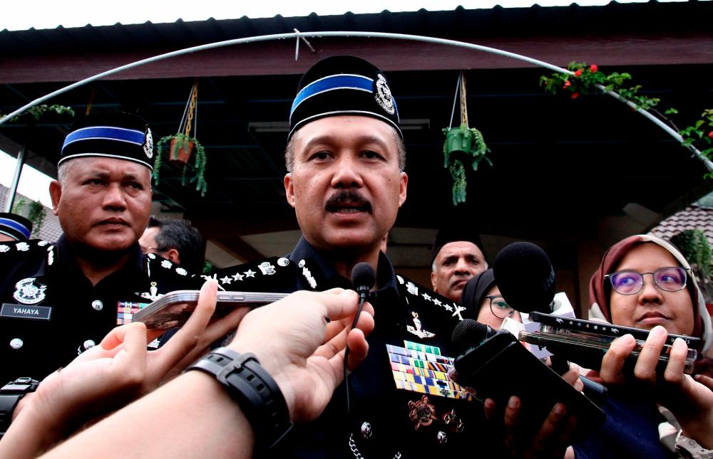 Police expedite probe into fatal accident involving senior cop Police expedite probe into fatal accident involving senior cop