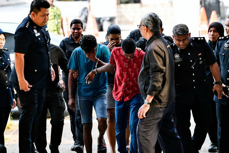 Polis siasat pekerja kedai emas disyaki pecah amanah