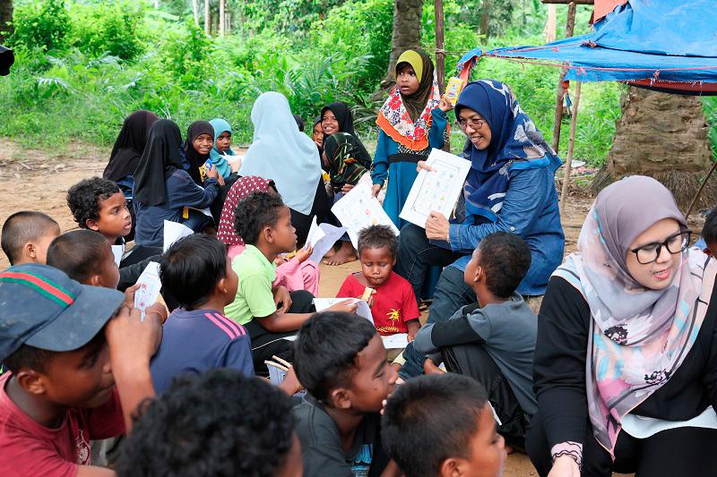 Polis tumpas geng pecah rumah didalangi warga Amerika Latin, rampas barangan lebih RM4 juta Polis tumpas geng pecah rumah didalangi warga Amerika Latin, rampas barangan lebih RM4 juta