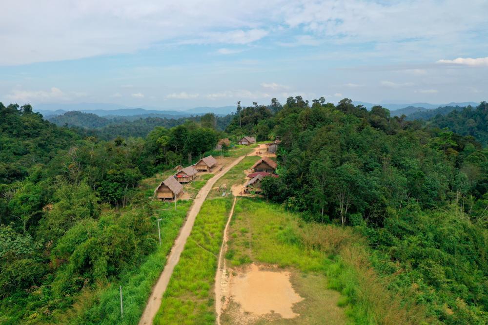 Pos Simpor Orang Asli claim communications badly disrupted during monsoon season Pos Simpor Orang Asli claim communications badly disrupted during monsoon season
