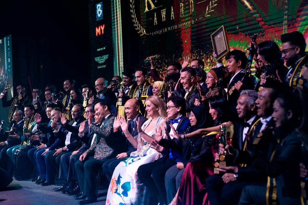 Prestigious award conquered with honour Prestigious award conquered with honour