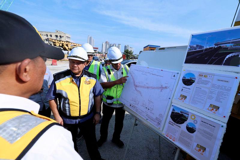 Projek naik taraf Jalan Persekutuan FT3210 Hulu Langat bakal manfaat 52,000 pengguna