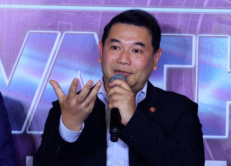 Proposal of UNICEF minimum salary of RM2,102 being studied - Rafizi Proposal of UNICEF minimum salary of RM2,102 being studied - Rafizi