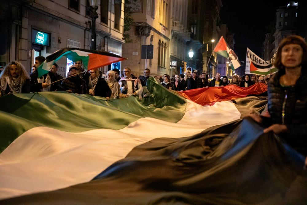 Protests held around the world in solidarity with Palestinians Protests held around the world in solidarity with Palestinians