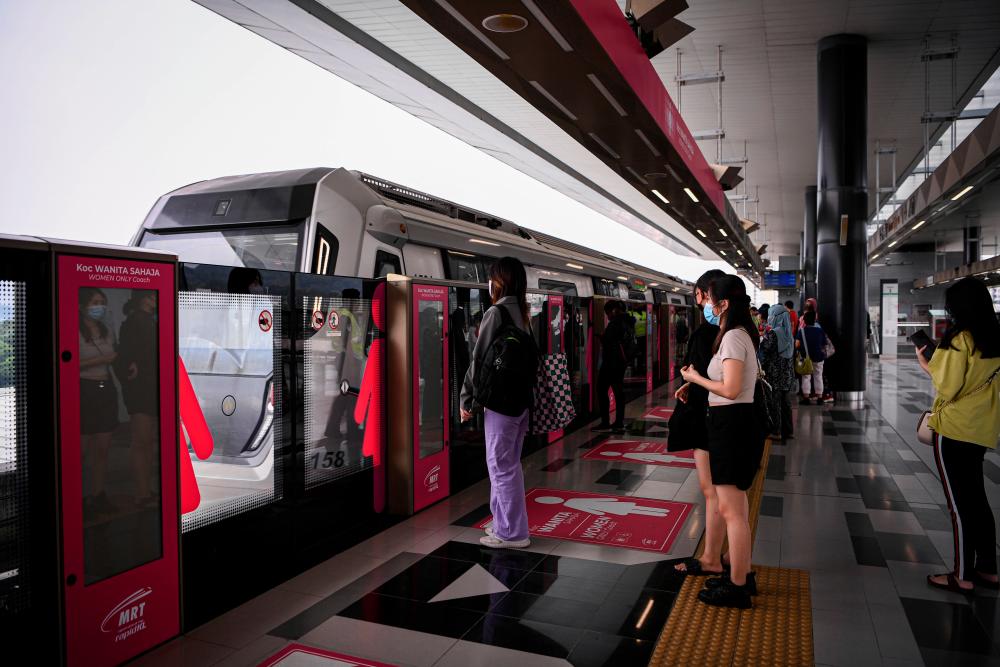Putrajaya MRT services disrupted by communications system problem Putrajaya MRT services disrupted by communications system problem