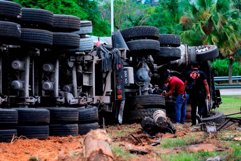 Putrajaya fatal crash: Lorry driver to be charged on Monday Putrajaya fatal crash: Lorry driver to be charged on Monday