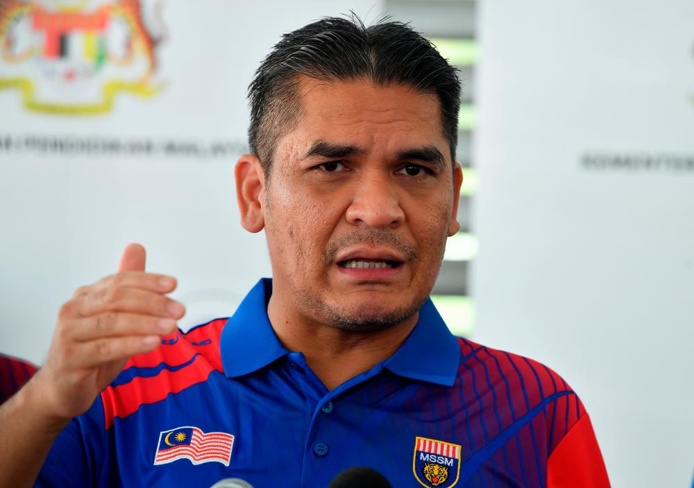 Qazaf: Muslim NGOs want JAWI to investigate Radzi, Mubin over offensive remarks against Anwar