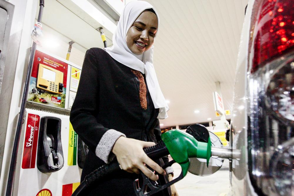 RON 97 up two sen, retail prices of RON95 and diesel remain unchanged RON 97 up two sen, retail prices of RON95 and diesel remain unchanged