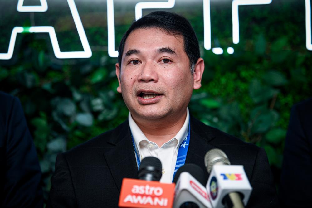 Rafizi: Malaysia akan melancarkan Pelan Hala Tuju Peralihan Tenaga secara berfasa 