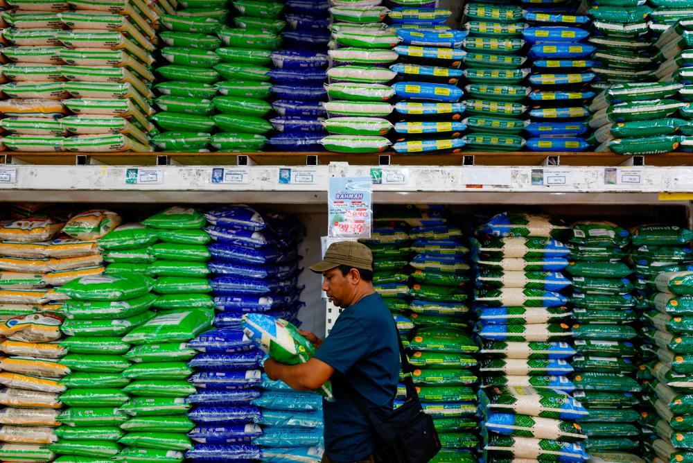 Rahmah sale helps families to save Rahmah sale helps families to save