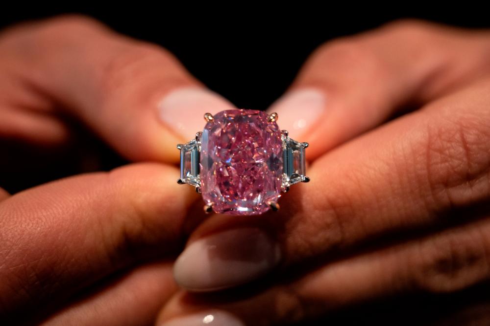 Rare pink diamond worth $35 million set for auction in New York Rare pink diamond worth $35 million set for auction in New York