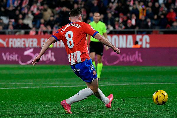 Real Madrid remain top of La Liga after Girona and Athletic Bilbao draw Real Madrid remain top of La Liga after Girona and Athletic Bilbao draw