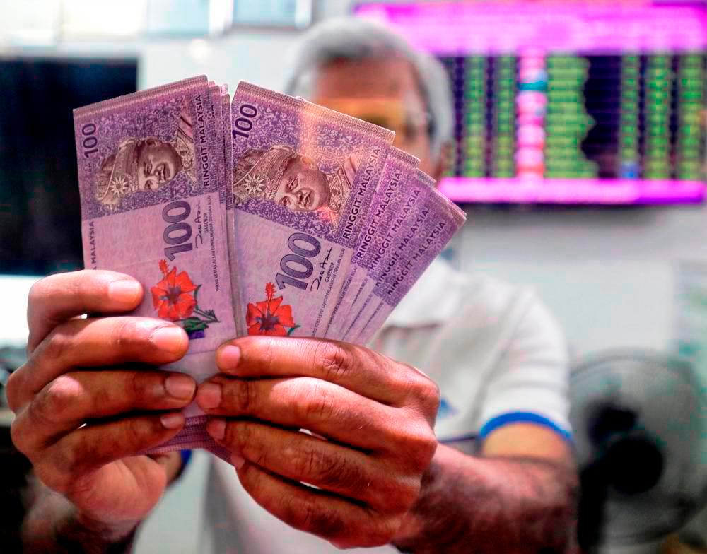 Ringgit to hover around current level next week