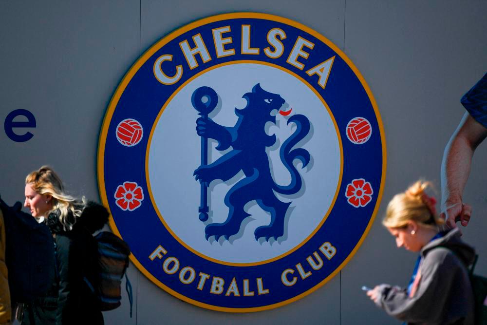 Rivals seek to profit from Chelsea’s fire sale