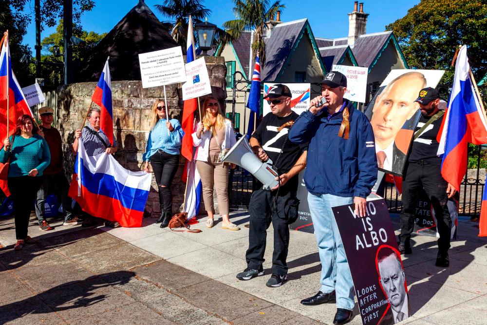 Russia suffers legal setback in Australian embassy standoff Russia suffers legal setback in Australian embassy standoff
