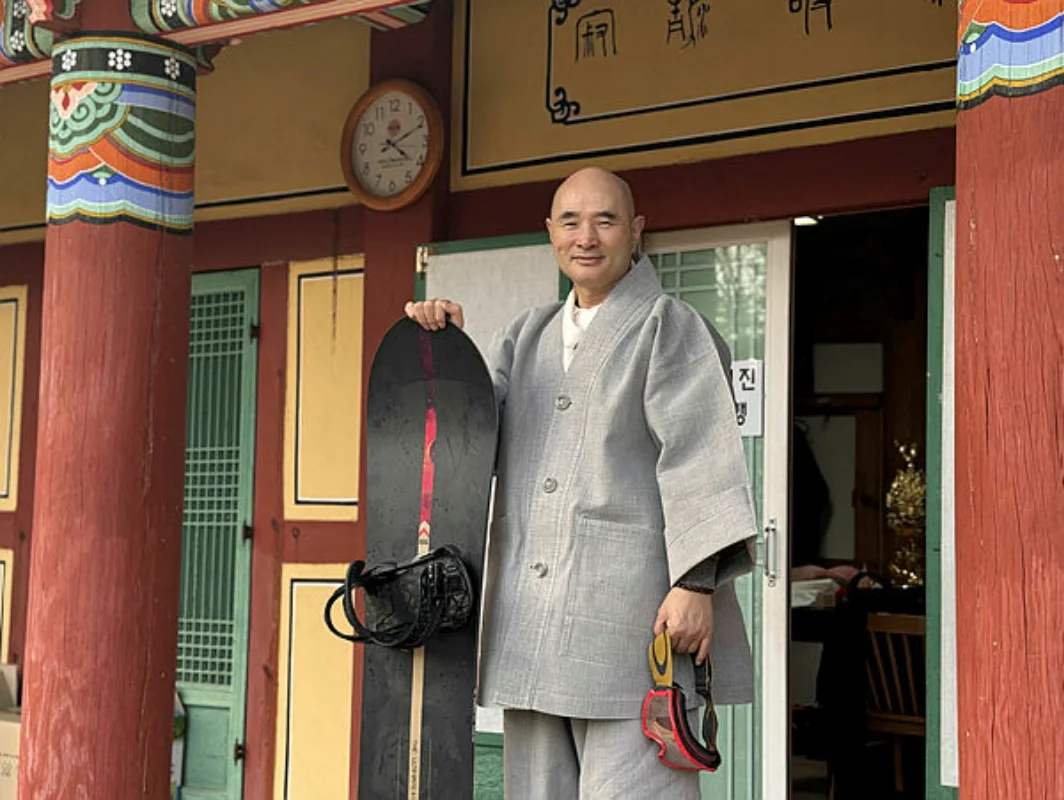 Snowboarding monk in spotlight after S. Korea's Olympic glory
