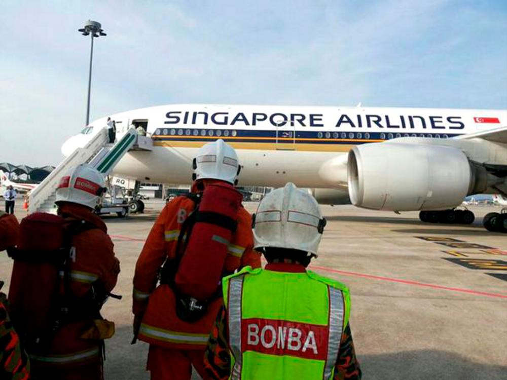 SQ321: 131 passengers, 12 crew arrive in Singapore via relief flight SQ321: 131 passengers, 12 crew arrive in Singapore via relief flight
