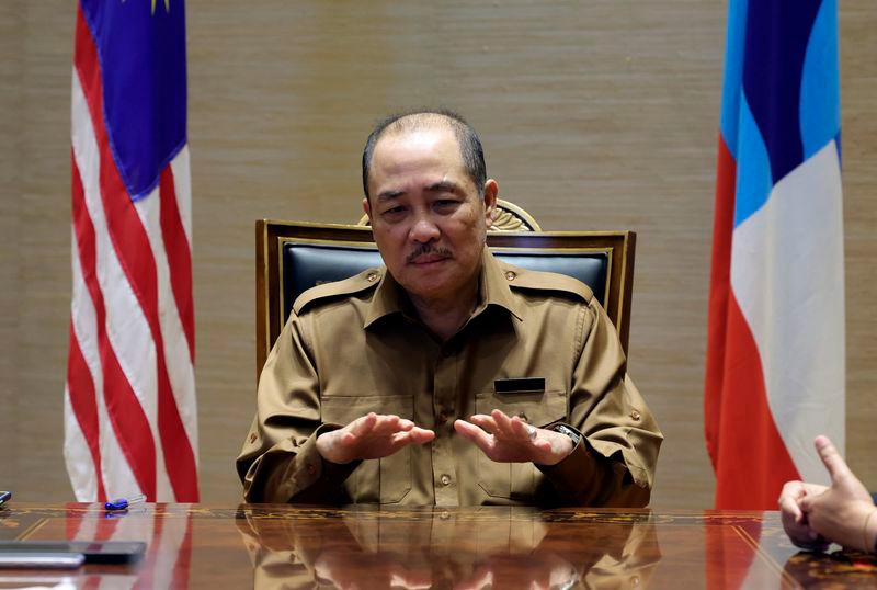 Sabah setuju penyelarasan gaji penjawat awam negeri selaras SSPA - Hajiji Sabah setuju penyelarasan gaji penjawat awam negeri selaras SSPA - Hajiji