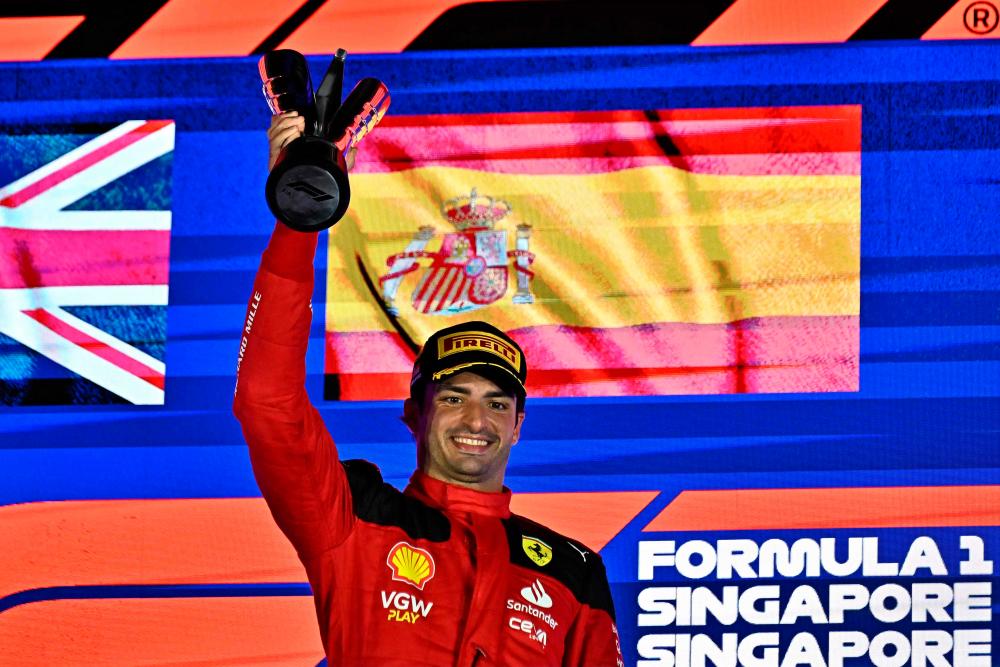 Sainz marches in with perfect Singapore drive to end Red Bull streak Sainz marches in with perfect Singapore drive to end Red Bull streak