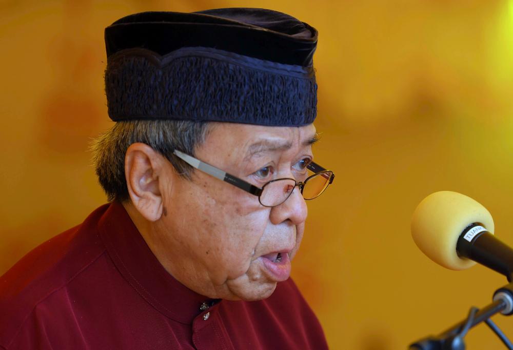 Selangor Sultan presents over RM4 million aid to Palestine Musa’adah Fund Selangor Sultan presents over RM4 million aid to Palestine Musa’adah Fund