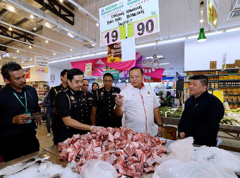 Selangor KPDN, state govâ€™t to introduce discount card for Menu Rahmah traders