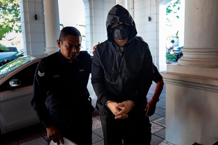 Senior cop murder trial: Case filed tentatively while awaiting reports - Witness