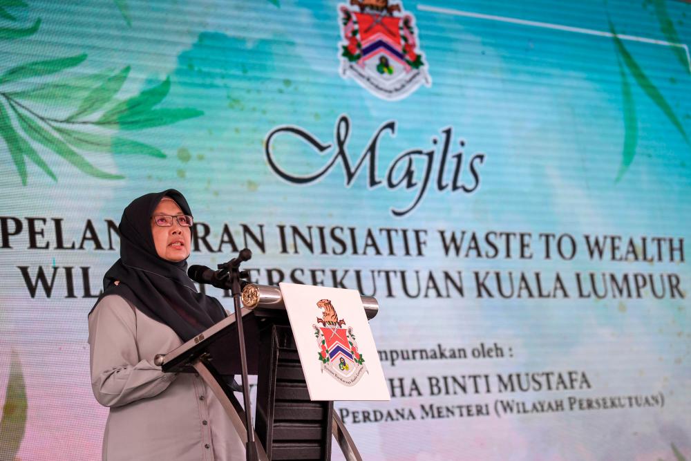 Serah siasatan pegawai kanan DBKL kepada SPRM - Dr Zaliha