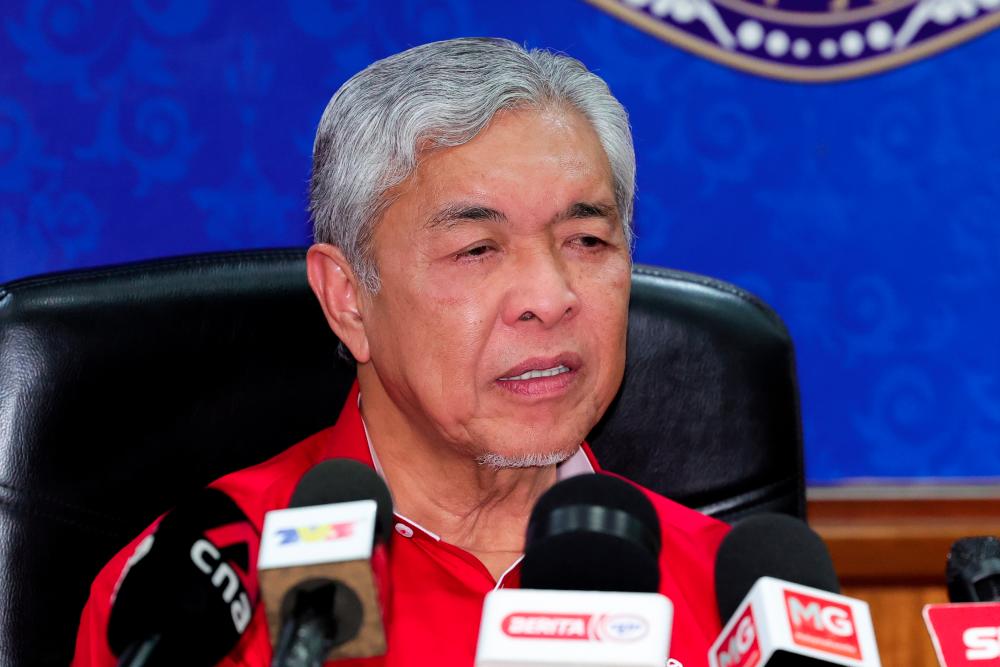 Set festival season flight ticket prices for Sabah, Sarawak based on CSR: Ahmad Zahid Set festival season flight ticket prices for Sabah, Sarawak based on CSR: Ahmad Zahid